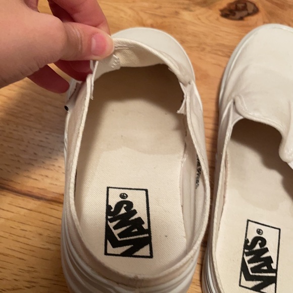 COPY - Classic white slip on Vans. Size 8 - Picture 5 of 7
